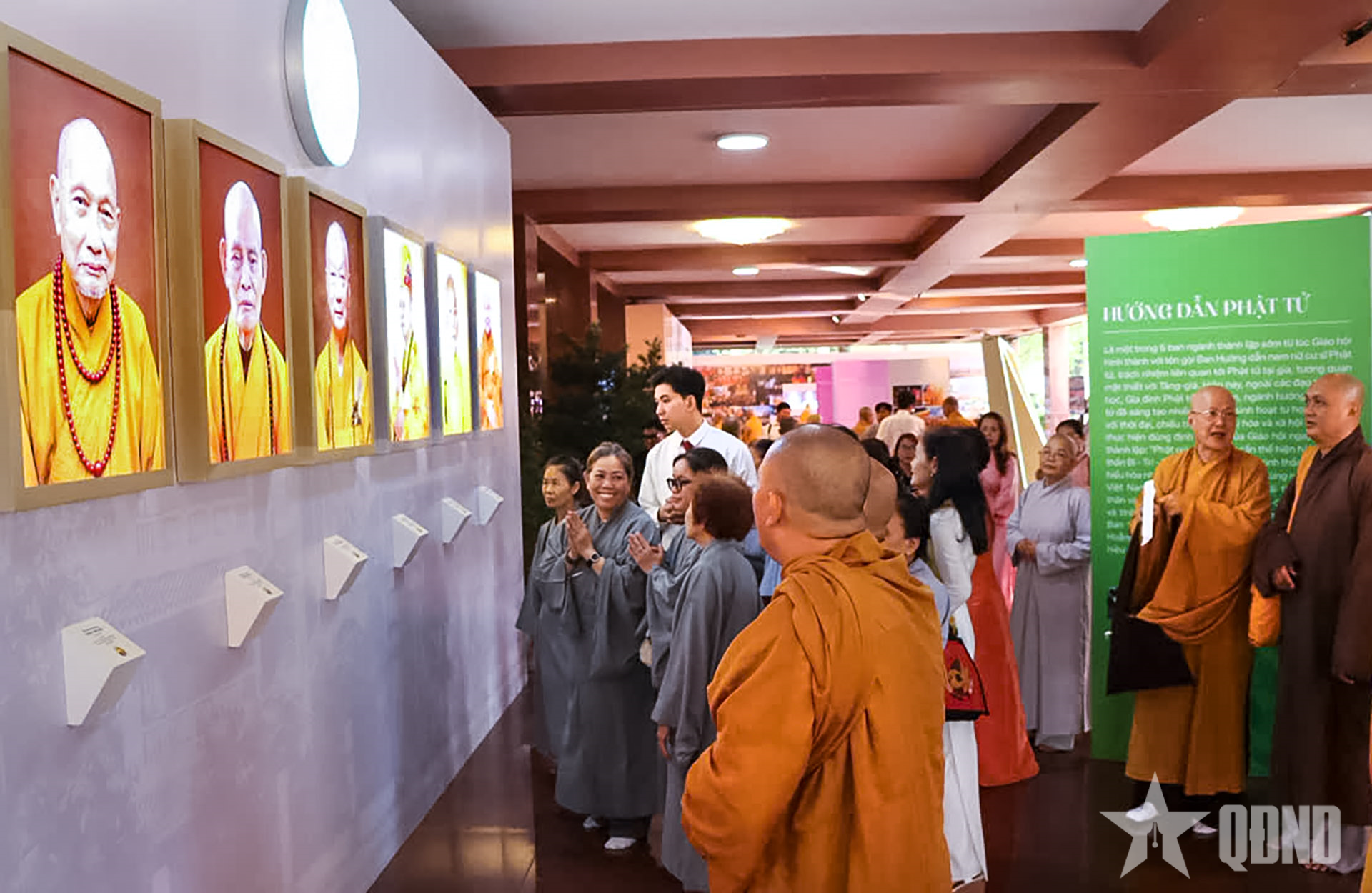 Khai mạc triển lãm ảnh 45 năm Giáo hội Phật giáo Việt Nam